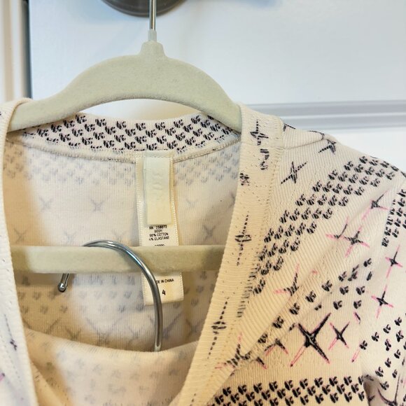 SKIMS Kids Logo Pointelle Set in Cream Fair Isle Size 4 - Picture 3 of 7